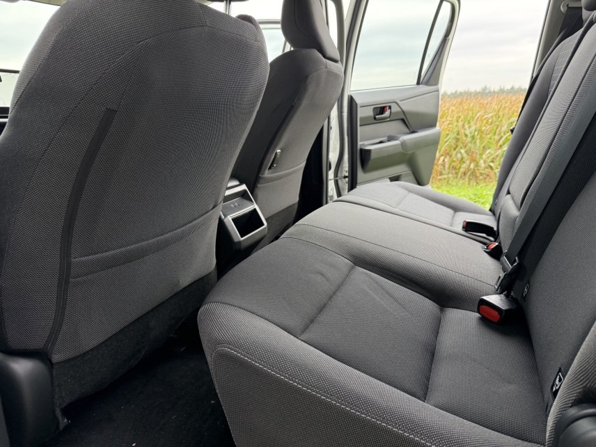 Review Toyota Hilux Electric: prima werkpaard, zolang je niet te ver hoeft - foto 1