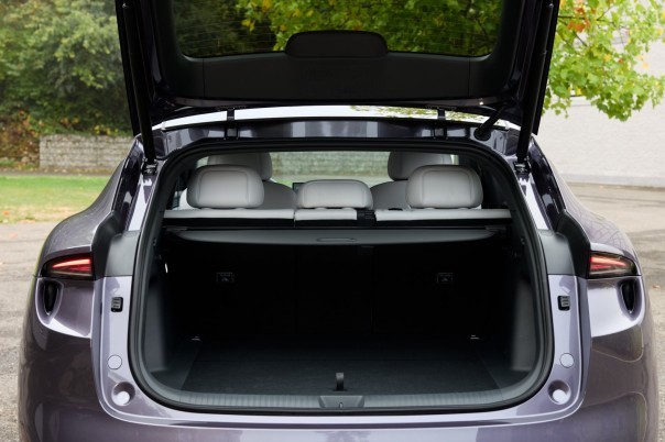 Review Xpeng L03 Ultra AWD: koning software - foto 2