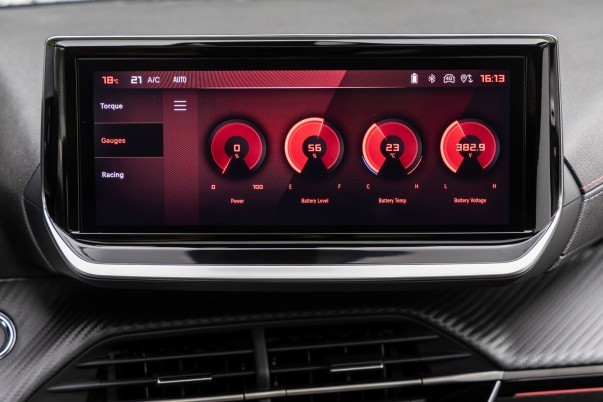 Review Peugeot E-208 GTi (2027): Heldendaden - foto 3