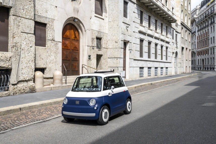 Review Fiat Topolino: van Vaticaanstad naar de drukke straten van Rome - foto 1