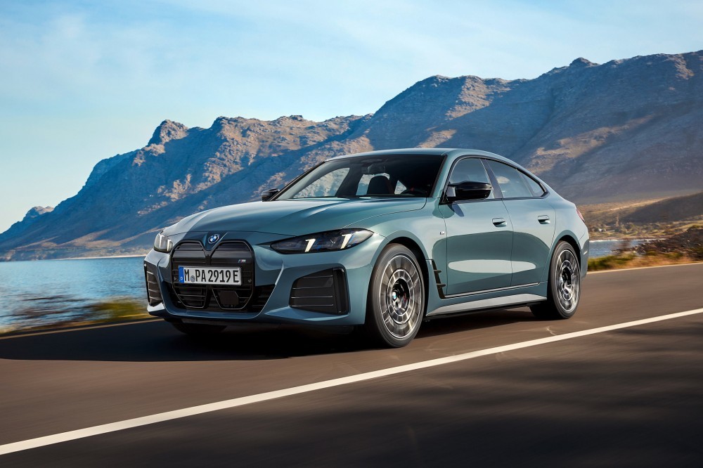 BMW i4: Meer bereik, vierwielaandrijving en een iets ander uiterlijk