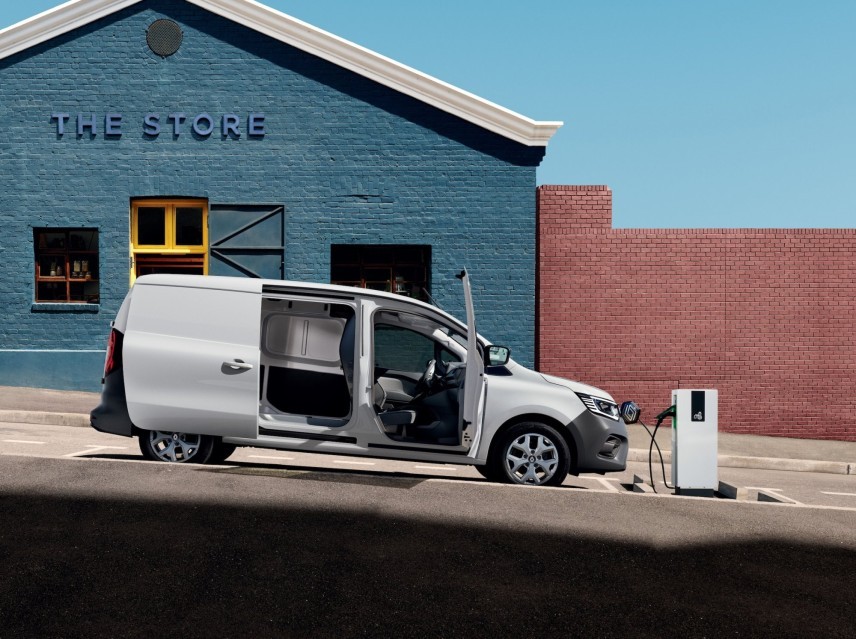 Renault Kangoo krijgt een upgrade: grotere accu en sneller laden - foto 1